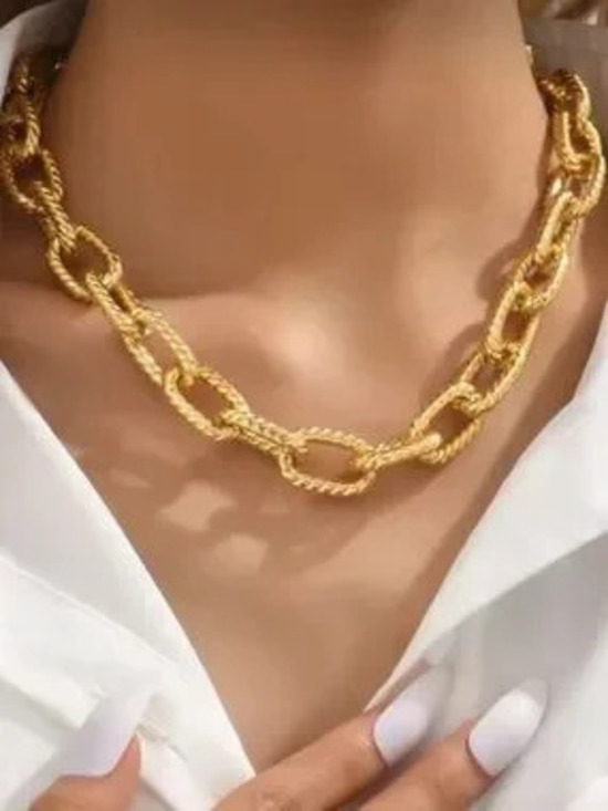 Jewelry - Modern Gold Rope Link Necklace